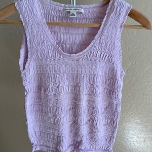 Banana Republic stretch top in pale lavender ,gently used .